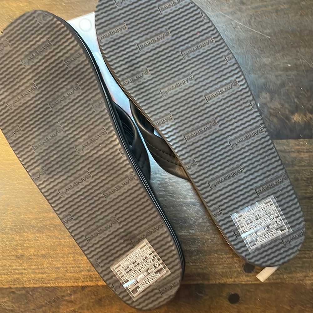 Rainbow double layer wide strap flip flops-color is black - Picture 4 of 6